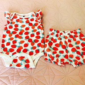 🛍Baby Gap Bloomer Outfit